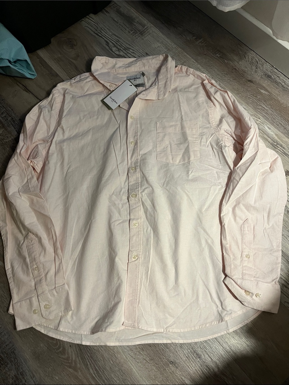 Goodfellow & Co Pale Pink Striped Men’s Long-Sleeve Dress Shirt